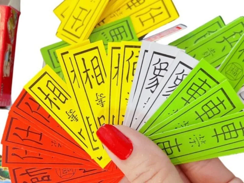 Những lợi ích của chơi game tứ sắc trực tuyến so với offline