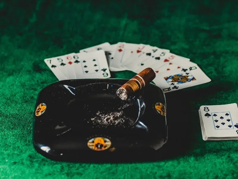 Mẹo đánh bài xì dách online hiệu quả